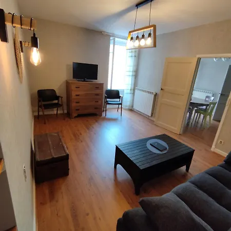 La Maison Rose بيت للعطل *
